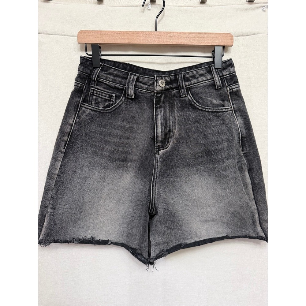 Aelfric Eden Raw Hem Acid Wash Denim Shorts Women 29 Black Streetwear Grunge